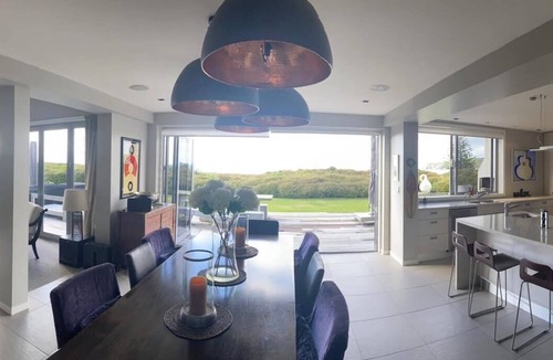 Omaha House | Omaha Beach Front, Paradise! Perfect for relaxing & entertaining
