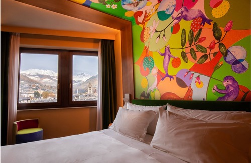 Aosta Hotel | Omama Hotel