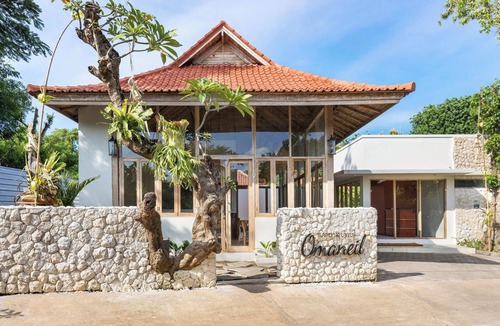 Pecatu Villa | omaneil