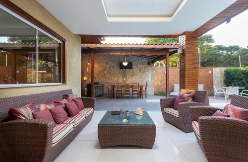 Praia Rasa House | Omar do Rio - Casa Duplex Moderna com Área Gourmet e Piscina Privativa, 4 Suítes no Condomínio completo Laguna e Mare, em Manguinhos, Internet 400mbps, Smart TV e Garagem - CLM 20