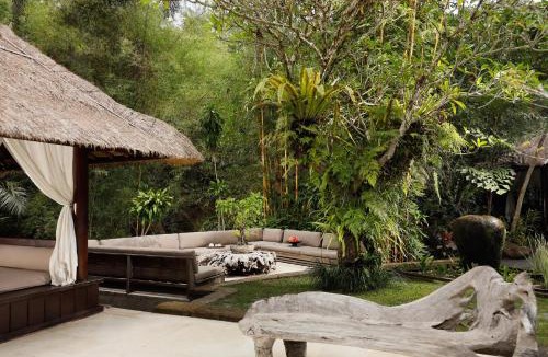 Kaba-Kaba Villa | OMECURE Kaba Kaba by Nakula