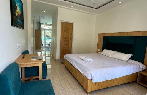 Bhagsu Nag House | OmiHomeStay