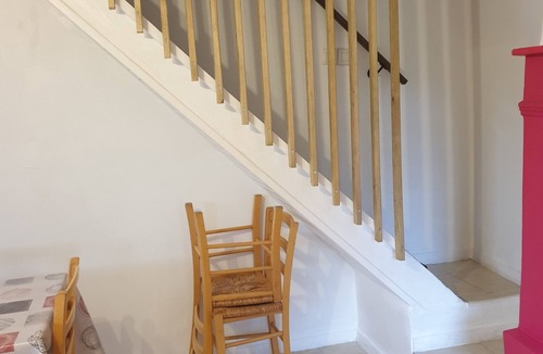 Cormeilles House | ON A HILLSIDE