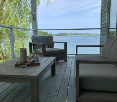 Heckmans Island Villa | On Da Water
