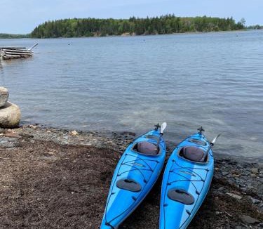 Heckmans Island Villa | On Da Water