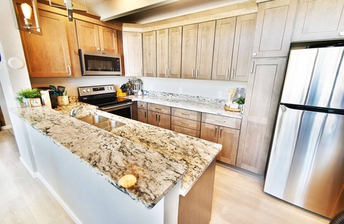 Dillon Condo | On Lake, WOW Views! Updated, Big Deck. Walk to Marina, Concerts, Events