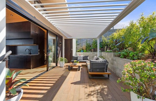 Raglan House | On Point House Luxury Design Water Views