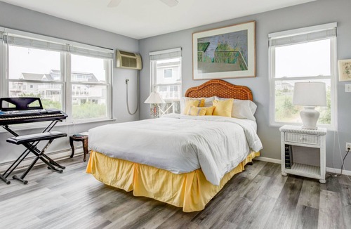 West Hampton Dunes House | On Private Cove with Panoramic Bay and Sunset Views, Right of Way to the Ocean