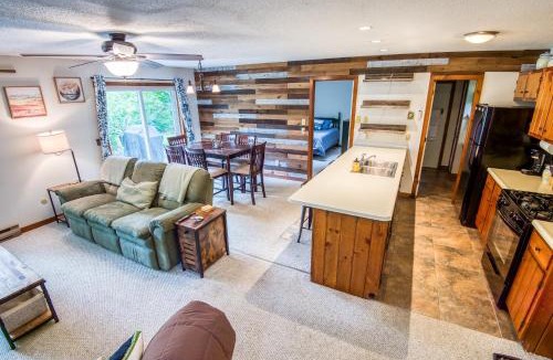 Bartlett House | On River Time Bring Your Pup Pool