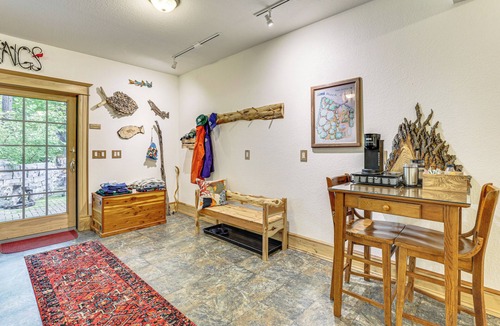 Jefferson House | On-Site Trails: Rock River Retreat in Jefferson!