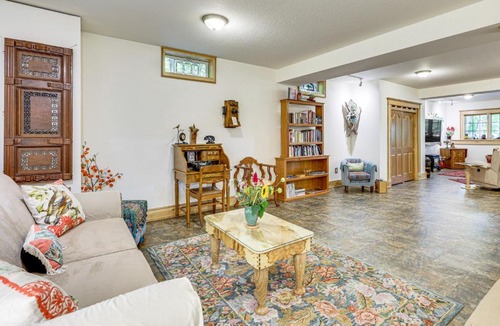 Jefferson House | On-Site Trails: Rock River Retreat in Jefferson!