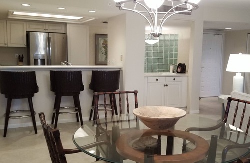 Park Shore Condo | On the Beach! Available Jan 2 - March 24, 2024!