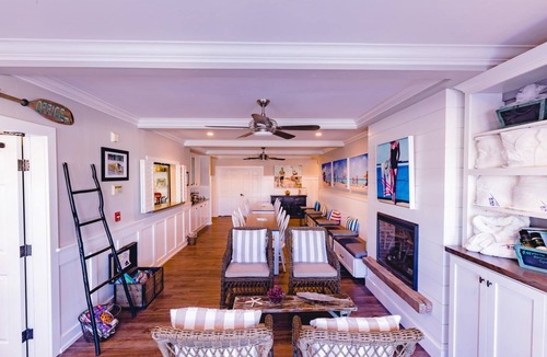 Cayucos Bed & Breakfast | On The Beach Bed & Breakfast