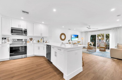 Juno Beach Condo | ON The Beach Juno! 4-Steps to the Beach!