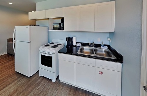 Port Aransas Condo | On the Half Shell by Silver Sands Vacation Rentals