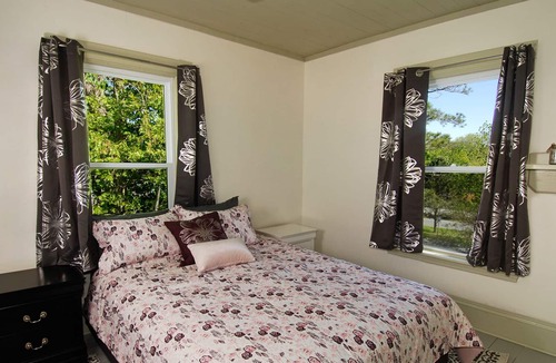 Milton Apartment | On The Mersey River