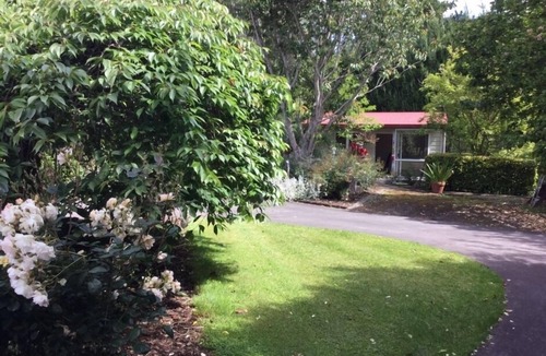 Hawera Cottage | On the out skirts of Hawera