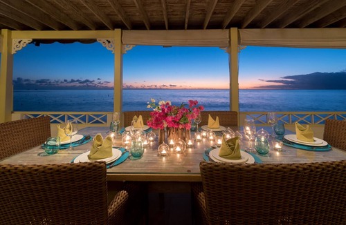 Mullins Villa | On The Water's Edge - Easy Reach (2 bed)