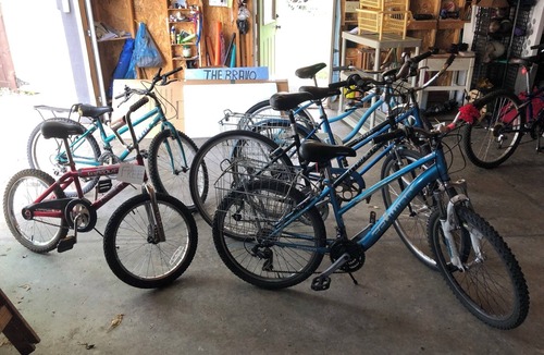 Bay Creek House | On water, dock, close to Downtown, UW, coffee shops & beach. 4 bicycle available