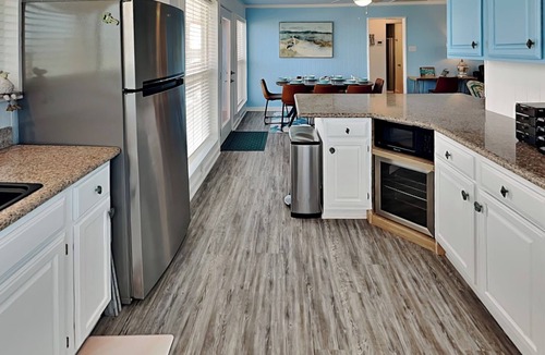 Bermuda Beach House | Once Upon A Time | A Spacious Beachfront