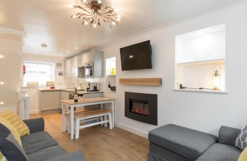 Staithes House | One Beckside Cottage