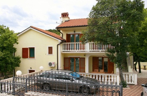 Povile Apartment | One bedroom apartment with terrace Povile, Novi Vinodolski (A-2398-d)