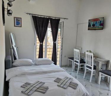 Mrcevac Apartment | One-bedroom apartment, 5 min from the Airport Tivat