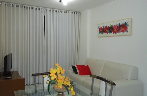 Pajucara Apartment | One-bedroom beachfront apartment in Pajuçara