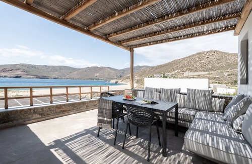 Serifos Apartment | One Bedroom Beachfront Maisonette by Ammoa Feelgood Boutique Houses