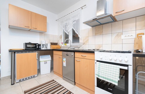 Sibuljina Apartment | One bedroom apartment with balcony and sea view Tribanj Šibuljina, Paklenica (A-17818-b)