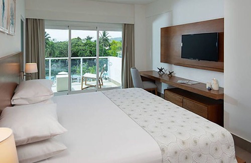 Cabarete Hotel | One Bedroom in Exclusive Suites Resort