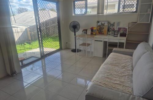 Wulkuraka Apartment | One Bedroom One Bathroom Unit With a New TV