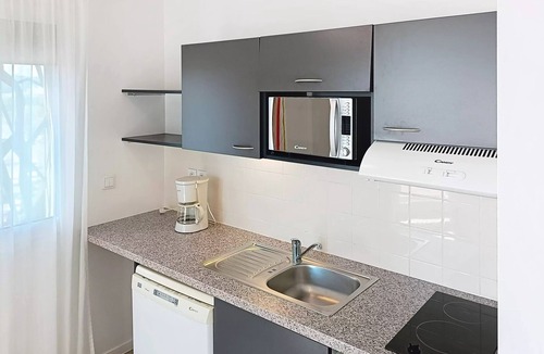 Centre Ville Rive Gauche Apartment | One-Bedroom Studio for 2 People - Terrace