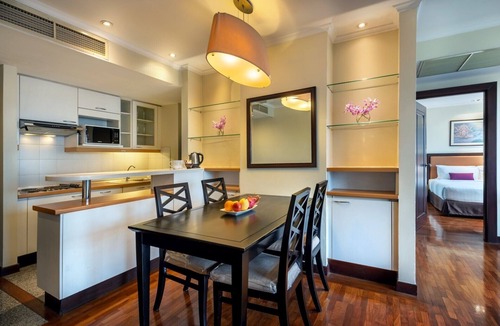 Silom Apartment | One Bedroom Suite