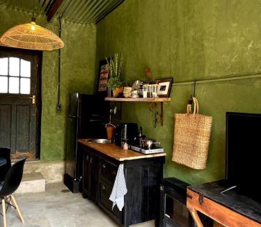 Koringberg House | One Eye Dog