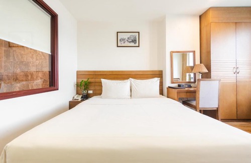 Dich Vong Hotel | One Hotel