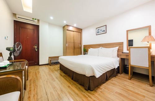 Dich Vong Hotel | One Hotel