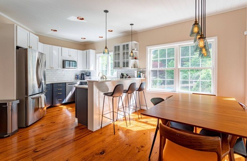 Town of Marbletown House | One Level Luxe w/Dream Patio and Fireplace