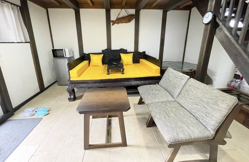 Yotsukaido House | One Night One View One Destiny
