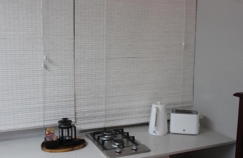 Botha's Hill Apartment | One on Old Main Unit 8