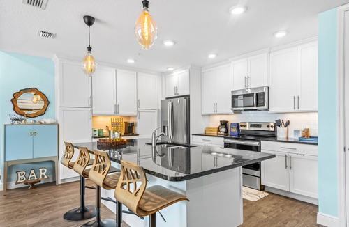 Whitney Beach House | One Particular Harbour 391-201 ·Courtyard View · Pet-Friendly