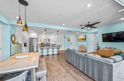 Whitney Beach House | One Particular Harbour 391-201 ·Courtyard View · Pet-Friendly