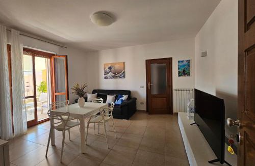 Lido Apartment | One Piece Apartment Alghero - Lido 2 min dal mare - parcheggio privato