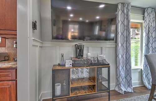 Oak Grove House | One Pointe Luxury Lake Retreat – 4BR/4BA Comfort & Style