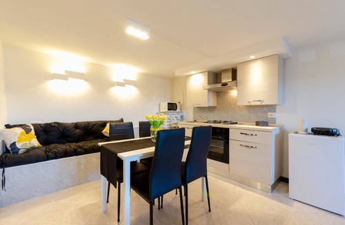 San Massimo House | One-room apartment with terrace hill view