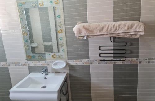 Al Shamkha Apartment | One Room with two bed