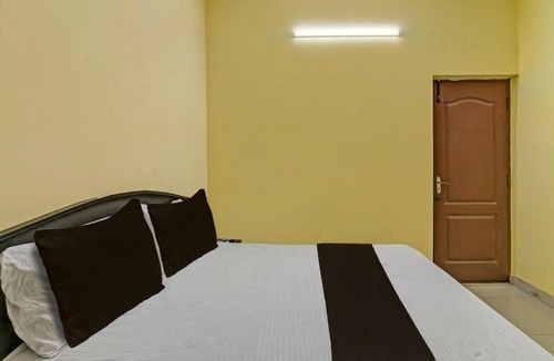 Injambakkam Hotel | One Soft Hotel