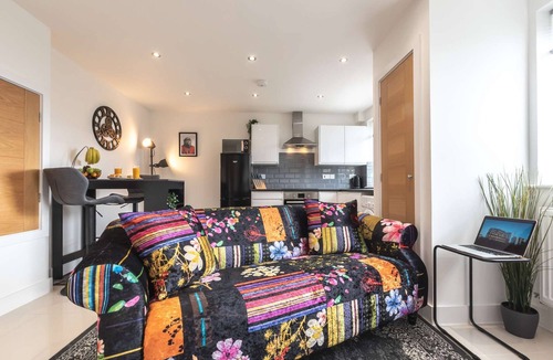 Ocean Village Apartment | One Spacious Bedroom