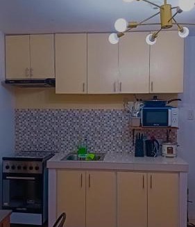 Mandurriao Apartment | One Spatial Two Bedroom Condominium Unit with Pool and free Netflix and wifi