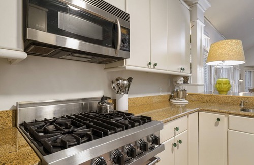 Seaside House | One Story, Steps To Seaside Ave & Ruskin Park In Seaside, + 2 Adult Bikes!